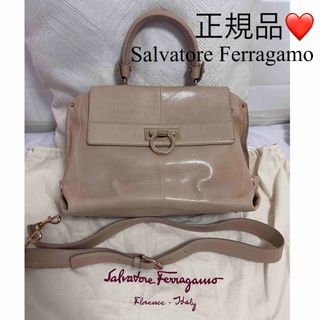 サルヴァトーレフェラガモ(Salvatore Ferragamo)の本日限定❗️サルヴァトーレフェラガモ バッグ 鞄 ショルダー ハンドバッグ(ショルダーバッグ)