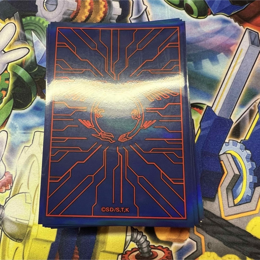 遊戯王 - 【特価】遊戯王 竜の紋章 青 赤 スリーブ 70枚 プロテクター 遊戯王 - 【特価】遊戯王 竜の紋章 青 赤 スリーブ 70枚 プロテクター