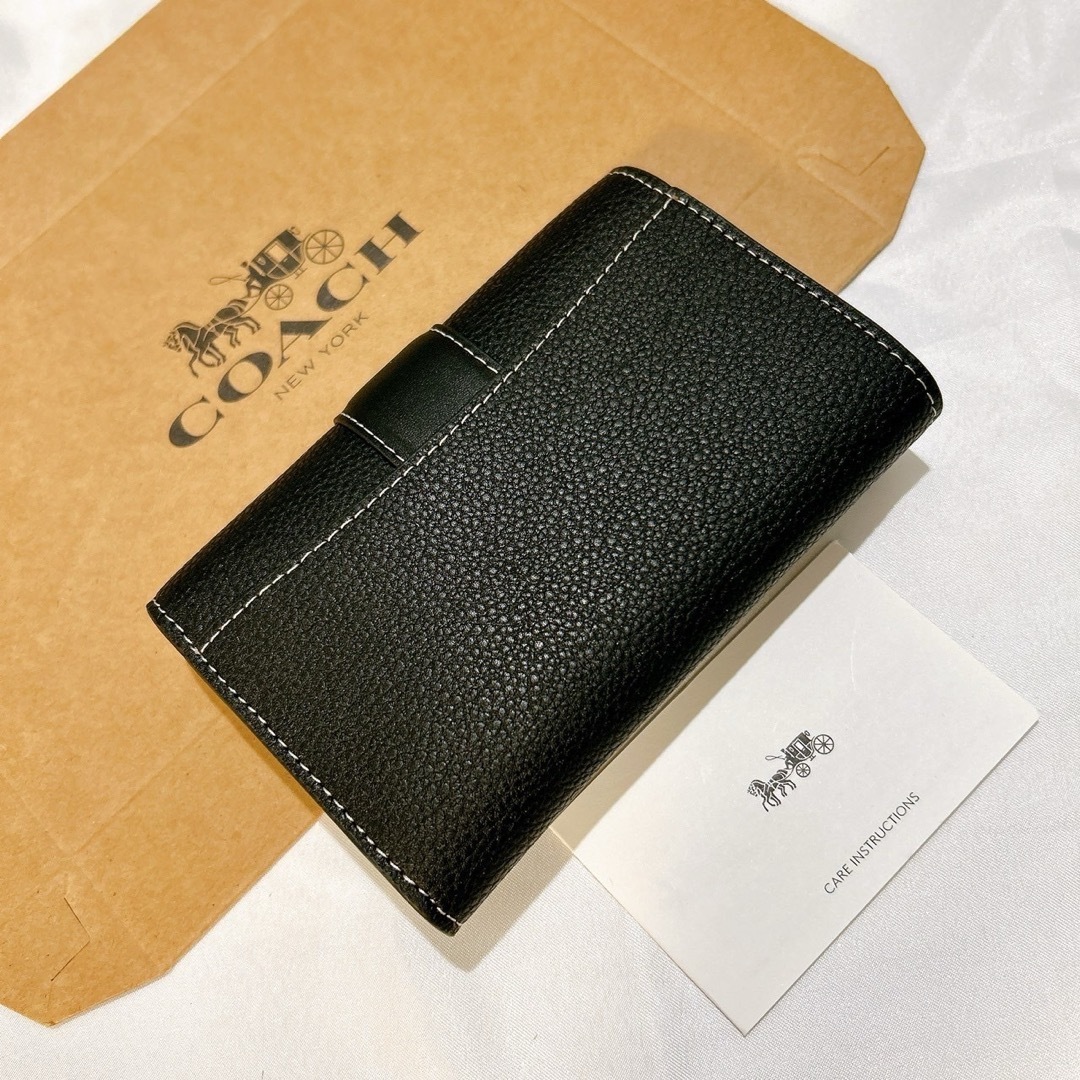 COACH(コーチ)のCOACH  三つ折り　ミディアム　財布　ブラック　レザー　未使用品 レディースのファッション小物(財布)の商品写真