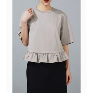 新品未使用！フリルTシャツ　GRAY BEIGE【翁安芸さんコラボ】　Sサイズ