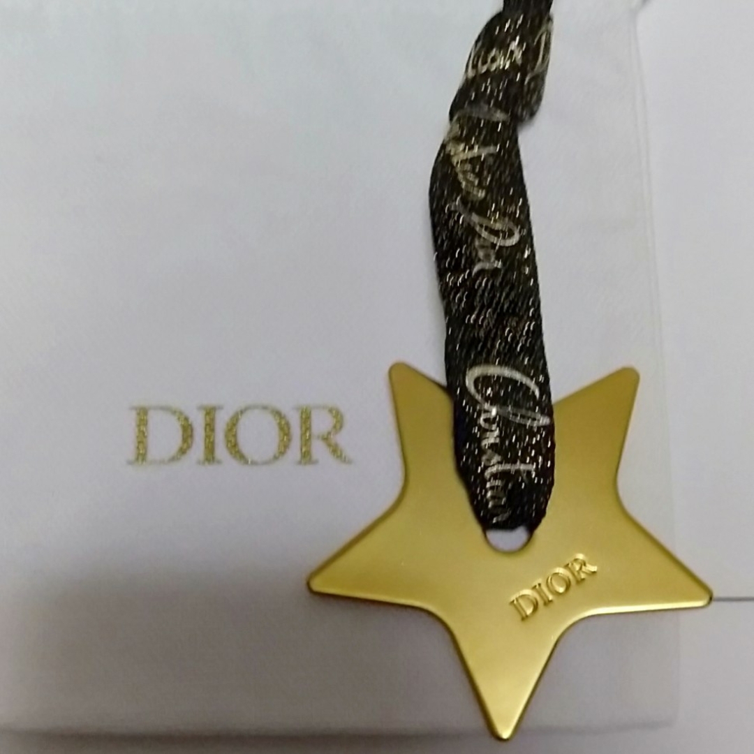 Christian Dior(クリスチャンディオール)の「⑧星チァーム」MissDior巾着袋スターチァーム付き レディースのバッグ(ショップ袋)の商品写真