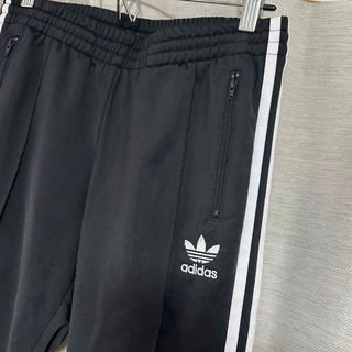 adidas レディースパンツ　送料込み