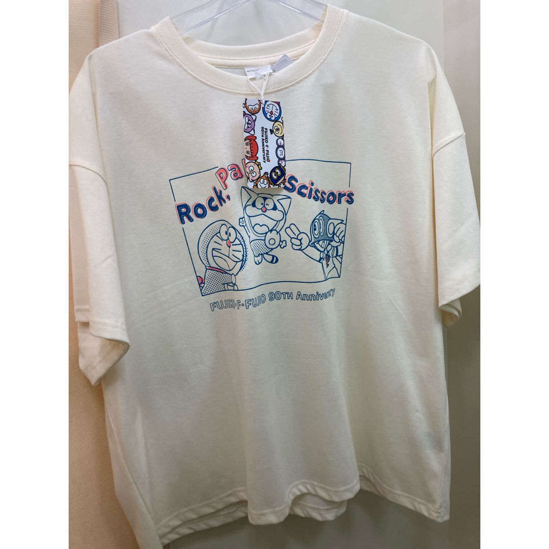 新品 藤子・F・不二雄 ポコニャン パーマン ドラえもん Tシャツ 90周年記念 レディースのトップス(Tシャツ(半袖/袖なし))の商品写真