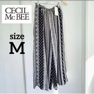 セシルマクビー(CECIL McBEE)の新品【セシルマクビー】花柄　ワイドパンツ　ストライプ　モノトーン　M  ブラック(バギーパンツ)