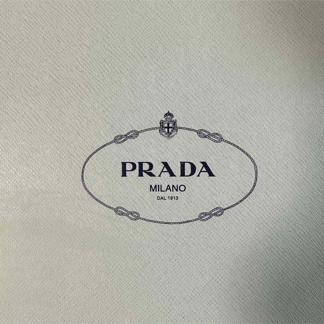 PRADA(プラダ)のPRADA スニーカー　送料込み レディースの靴/シューズ(スニーカー)の商品写真