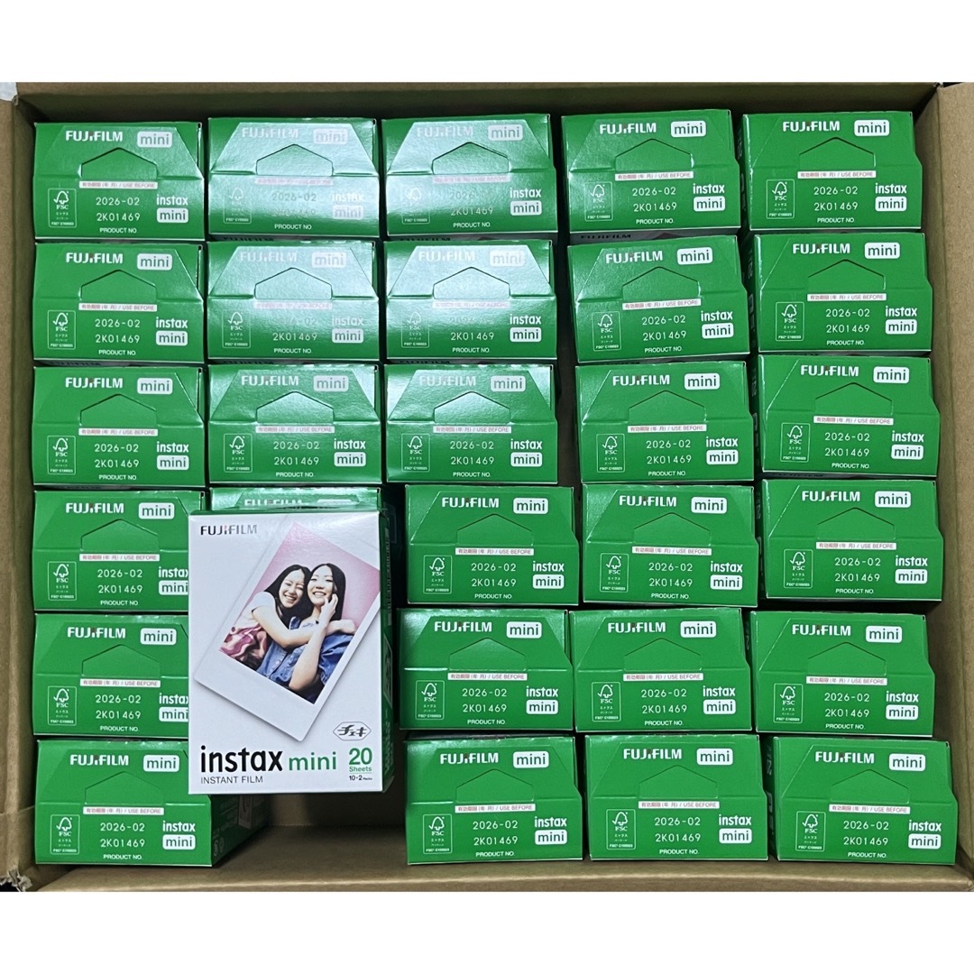 富士フイルム(フジフイルム)のチェキフィルム2本パック instax mini 30箱 600枚 スマホ/家電/カメラのカメラ(フィルムカメラ)の商品写真