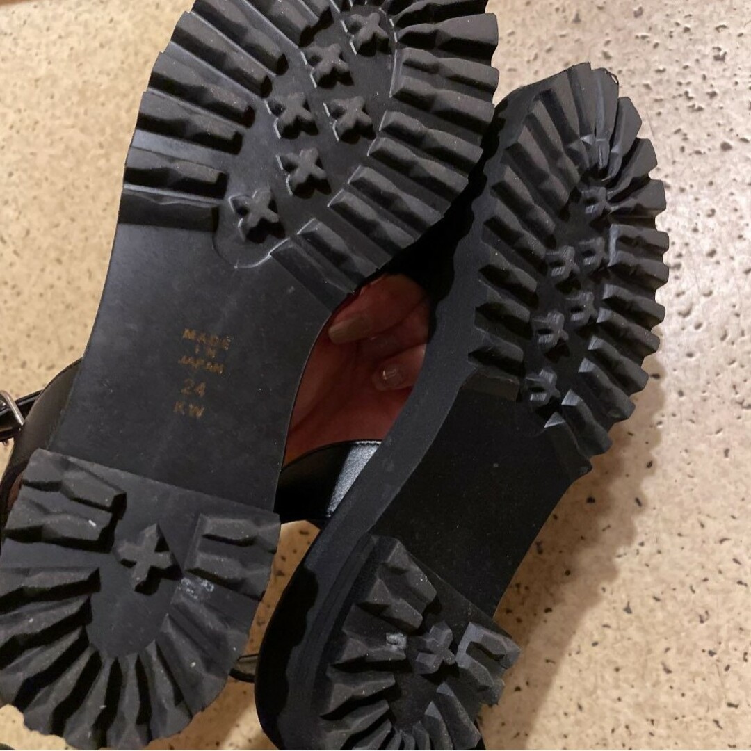 DIANA(ダイアナ)のDIANA　サンダル　24cm　ストラップ付フラット レディースの靴/シューズ(サンダル)の商品写真