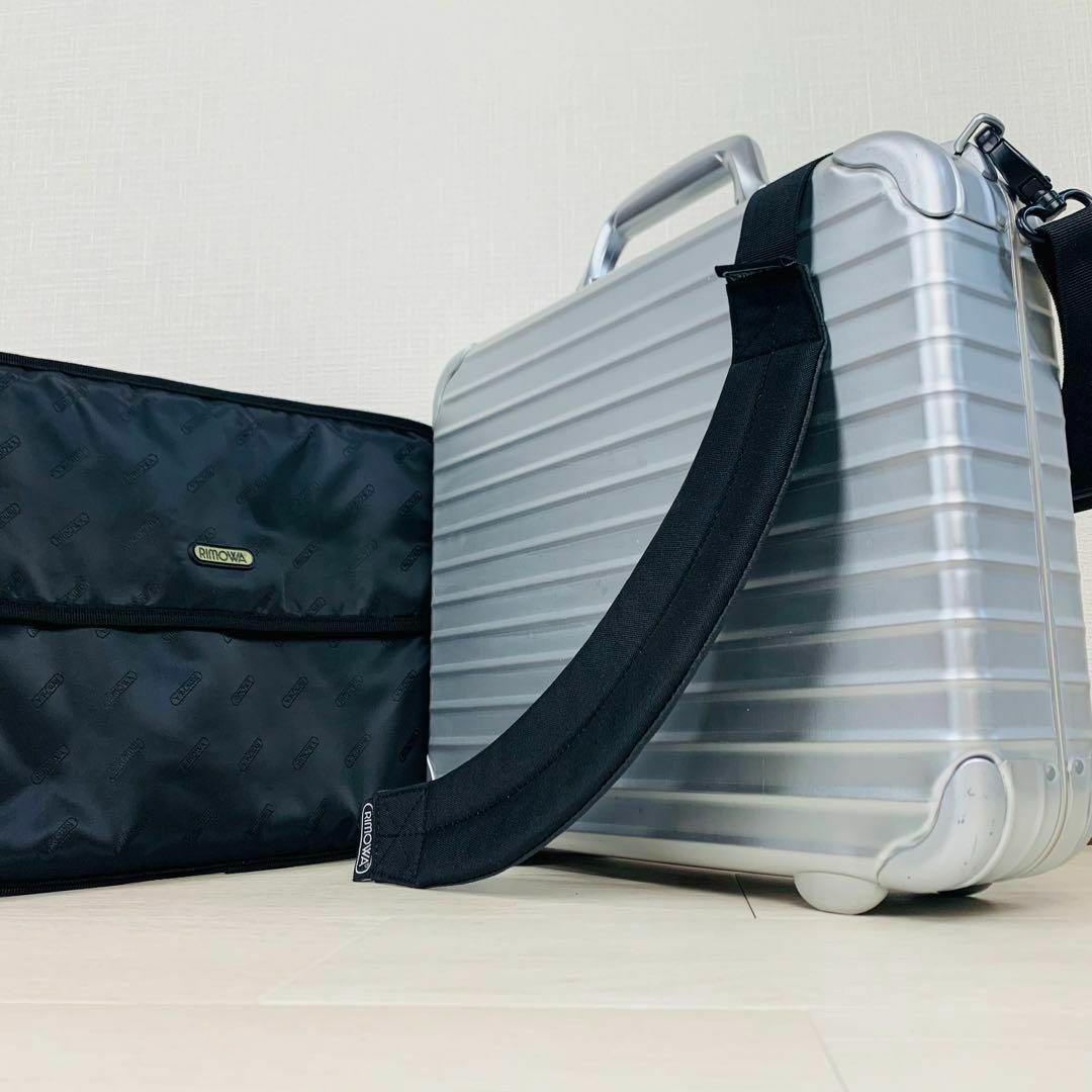 RIMOWA(リモワ)の極美品✨青ロゴ リモワ トパーズ アタッシェ 最小サイズ10L アルミ 2way メンズのバッグ(ビジネスバッグ)の商品写真