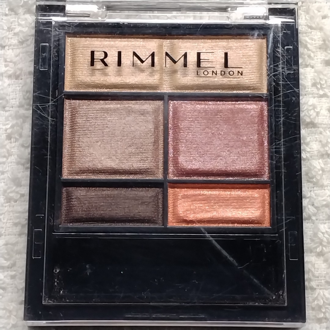 RIMMEL(リンメル)のRIMMEL リンメル ワンダー スウィート アイシャドウ 006 コスメ/美容のベースメイク/化粧品(アイシャドウ)の商品写真