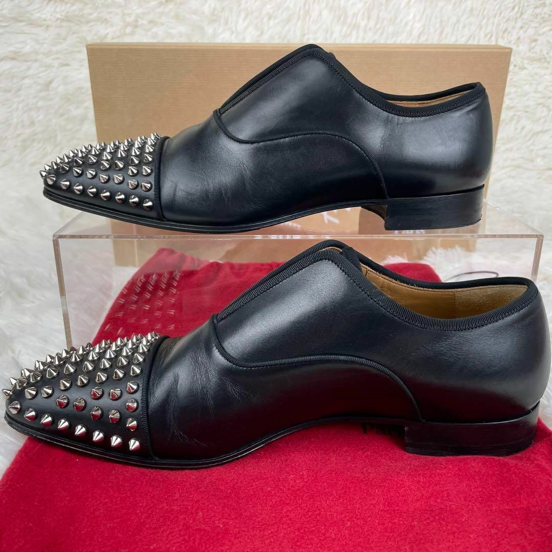 Christian Louboutin(クリスチャンルブタン)の美品☆クリスチャンルブタン スタッズ ローファー スリッポン レザー黒 40.5 メンズの靴/シューズ(スリッポン/モカシン)の商品写真