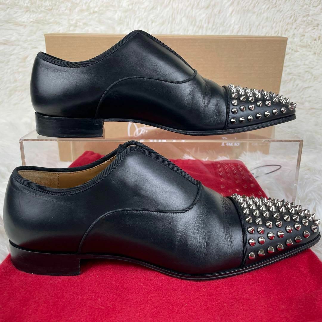 Christian Louboutin(クリスチャンルブタン)の美品☆クリスチャンルブタン スタッズ ローファー スリッポン レザー黒 40.5 メンズの靴/シューズ(スリッポン/モカシン)の商品写真