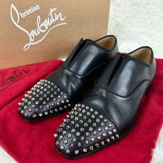 クリスチャンルブタン(Christian Louboutin)の美品☆クリスチャンルブタン スタッズ ローファー スリッポン レザー黒 40.5(スリッポン/モカシン)