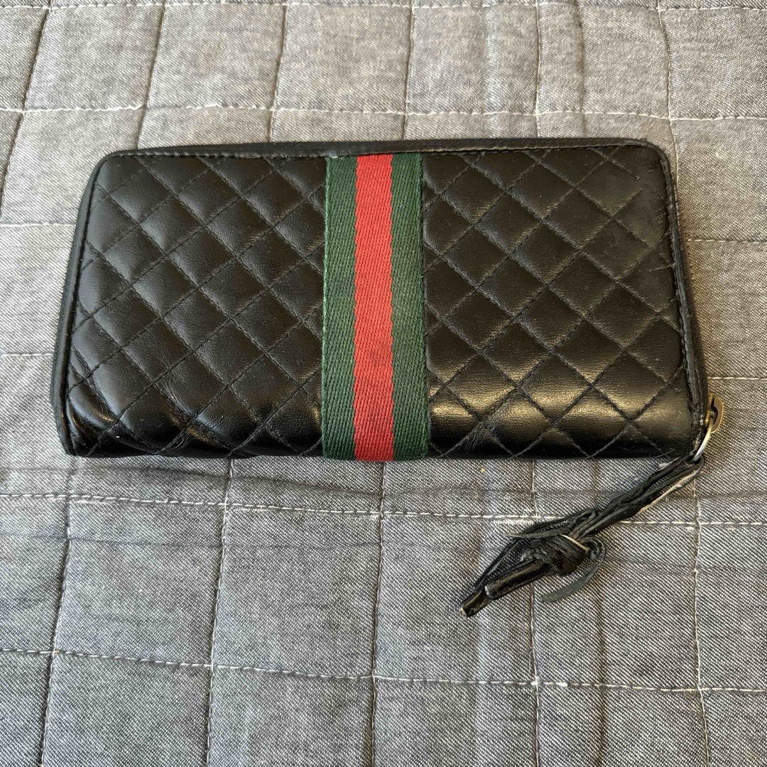 Gucci(グッチ)のGUCCI グッチ シェリーライン キルティング ラウンドファスナー 長財布 花 レディースのファッション小物(財布)の商品写真