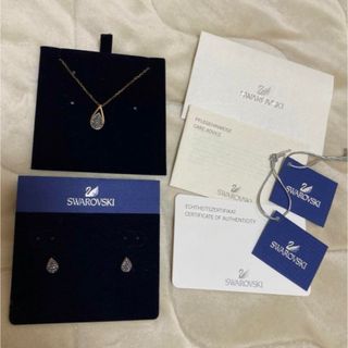 スワロフスキー(SWAROVSKI)のSWAROVSKI スワロフスキー　ピアス　スワロフスキー　ネックレス　セット(ピアス)