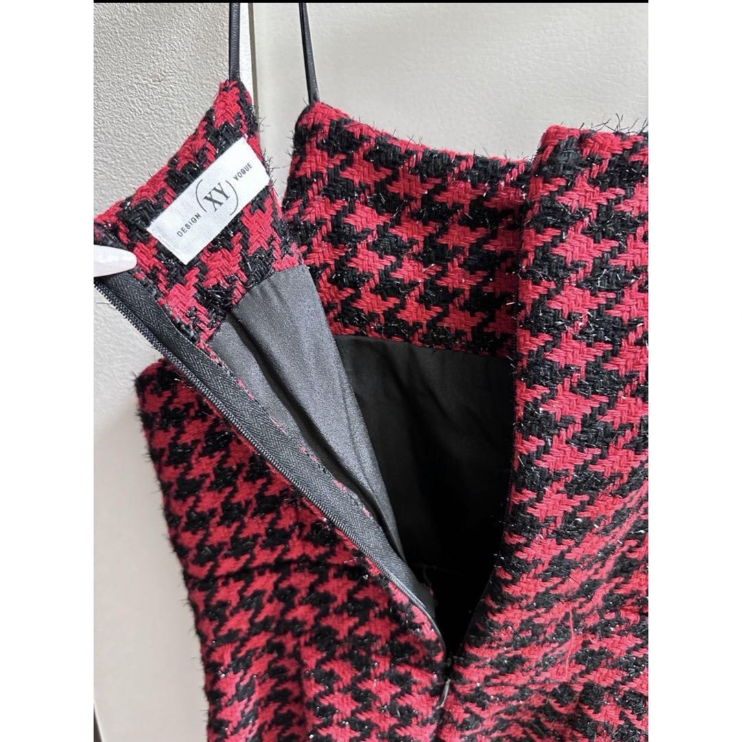ZARA(ザラ)の赤 千鳥柄 スリップドレス 黒レースリボン付き レディースのワンピース(ミニワンピース)の商品写真