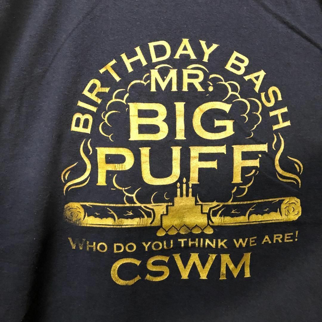 BIG PUFF CSWM ゴールド ロゴ USA輸入 葉巻 Tシャツ メンズのトップス(Tシャツ/カットソー(半袖/袖なし))の商品写真