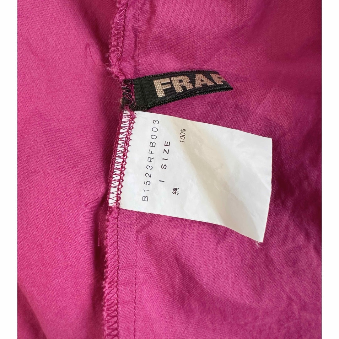 FRAPBOIS(フラボア)のFRAPBOIS フラボア　ブラウス　シャツ　マゼンタピンク　サイズ1 レディースのトップス(シャツ/ブラウス(半袖/袖なし))の商品写真
