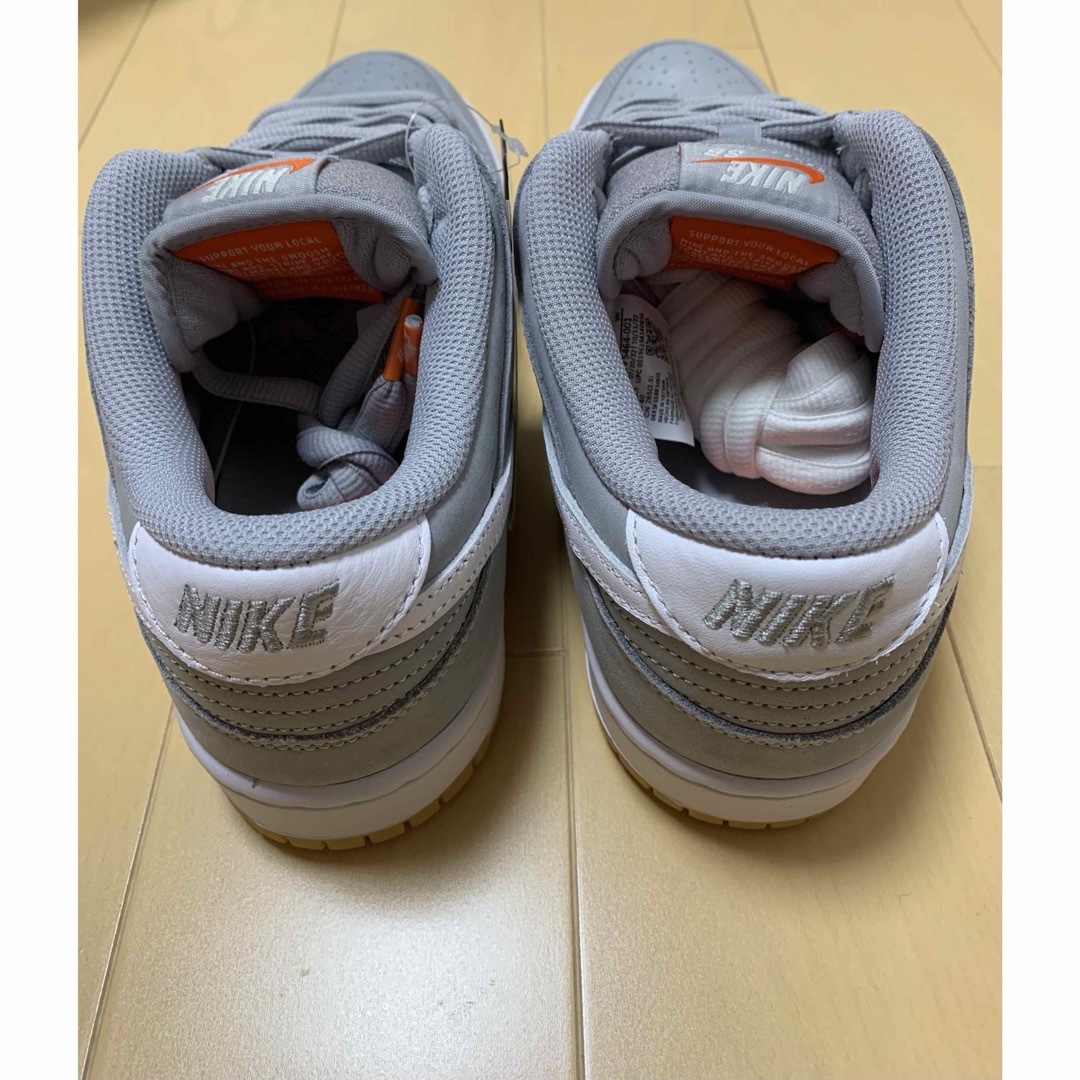 NIKE(ナイキ)のNike SB Dunk Low Orange Label "Grey Gum" メンズの靴/シューズ(スニーカー)の商品写真