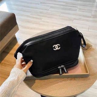 シャネル(CHANEL)の新品未使用 CHANEL 大容量 ポーチ 非売品(ポーチ)