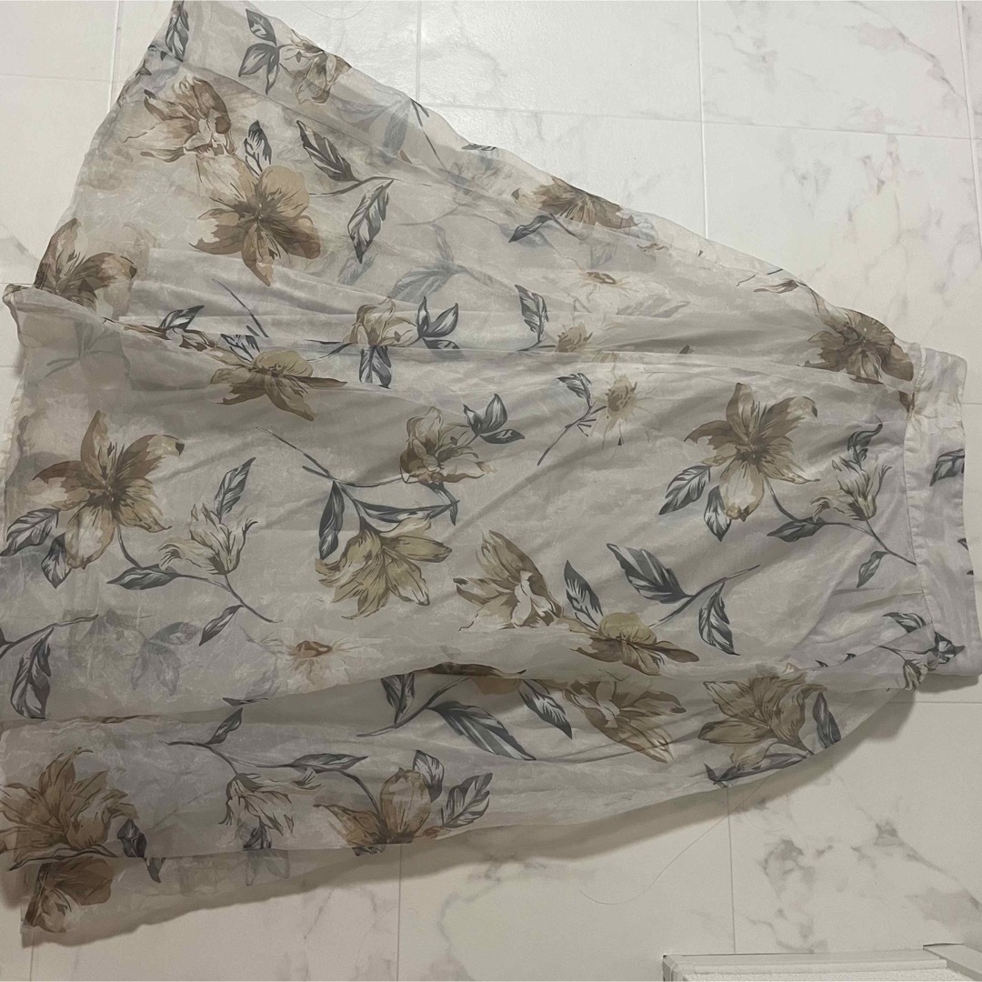 GRL 花柄オーガンジーフレアスカート レディースのスカート(ロングスカート)の商品写真
