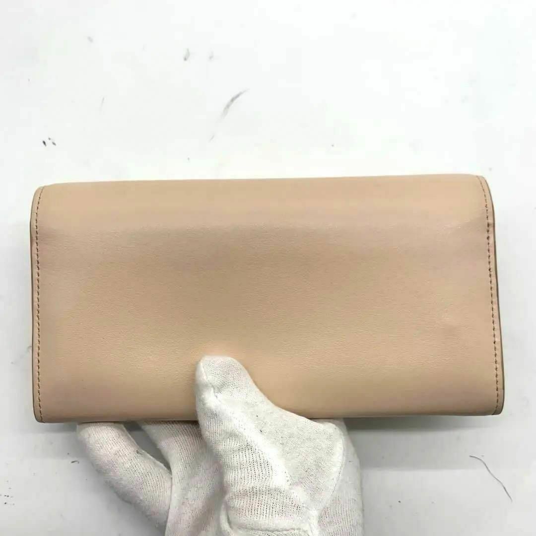 Chloe(クロエ)のクロエ 長財布 ベージュ 箱付き 保存袋付き レザー Cロゴ レディースのファッション小物(財布)の商品写真