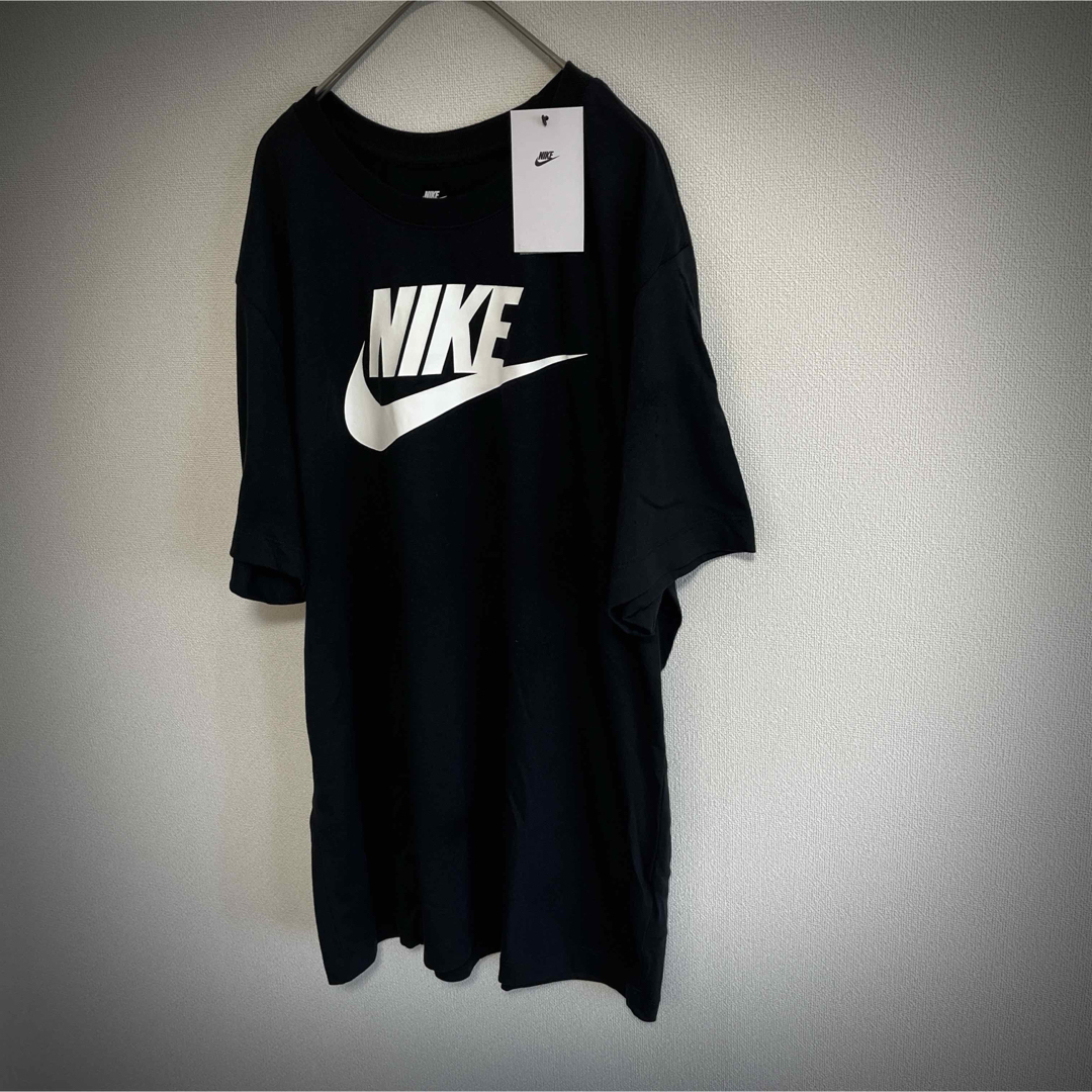 NIKE(ナイキ)のNIKE Tシャツ XL ブラック　新品未使用 ロゴプリント Tシャツ 半袖 メンズのトップス(Tシャツ/カットソー(半袖/袖なし))の商品写真