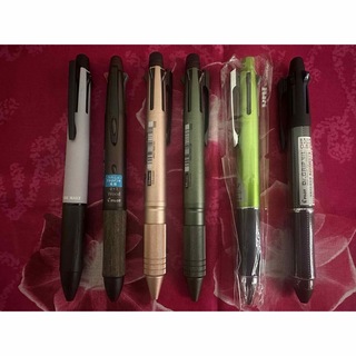 ミツビシエンピツ(三菱鉛筆)のUni&PILOT ４色ボールペン　6本(ペン/マーカー)
