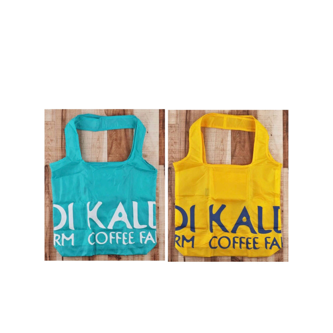 KALDI(カルディ)の★新品★カルディ オリジナル エコバッグ イエロー×2＋ブルー×2 KALDI レディースのバッグ(エコバッグ)の商品写真