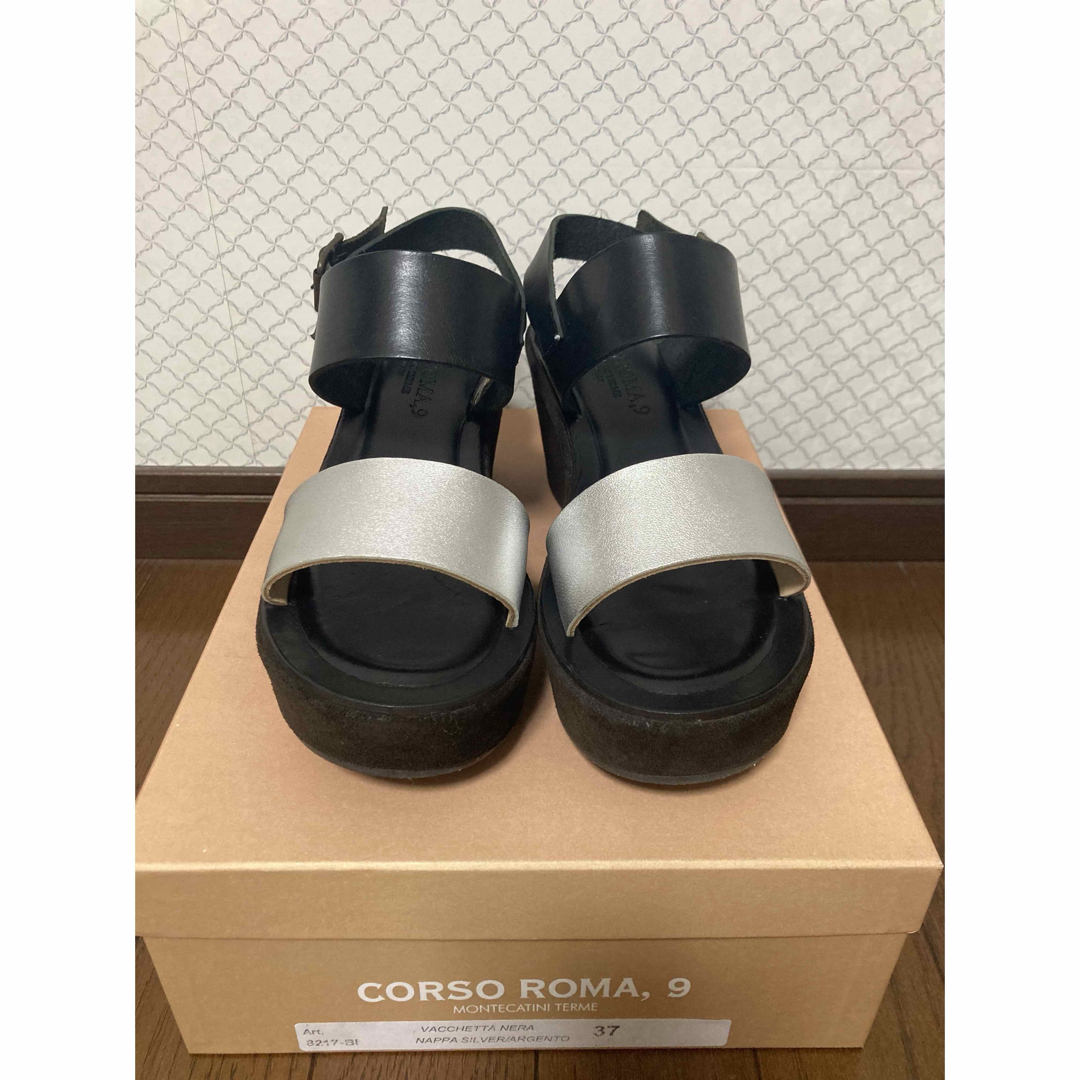 CORSO ROMA 9(コルソローマ)のmari様専用CORSO ROMA，9 サンダル&Taviiチュニックブラウス レディースの靴/シューズ(サンダル)の商品写真