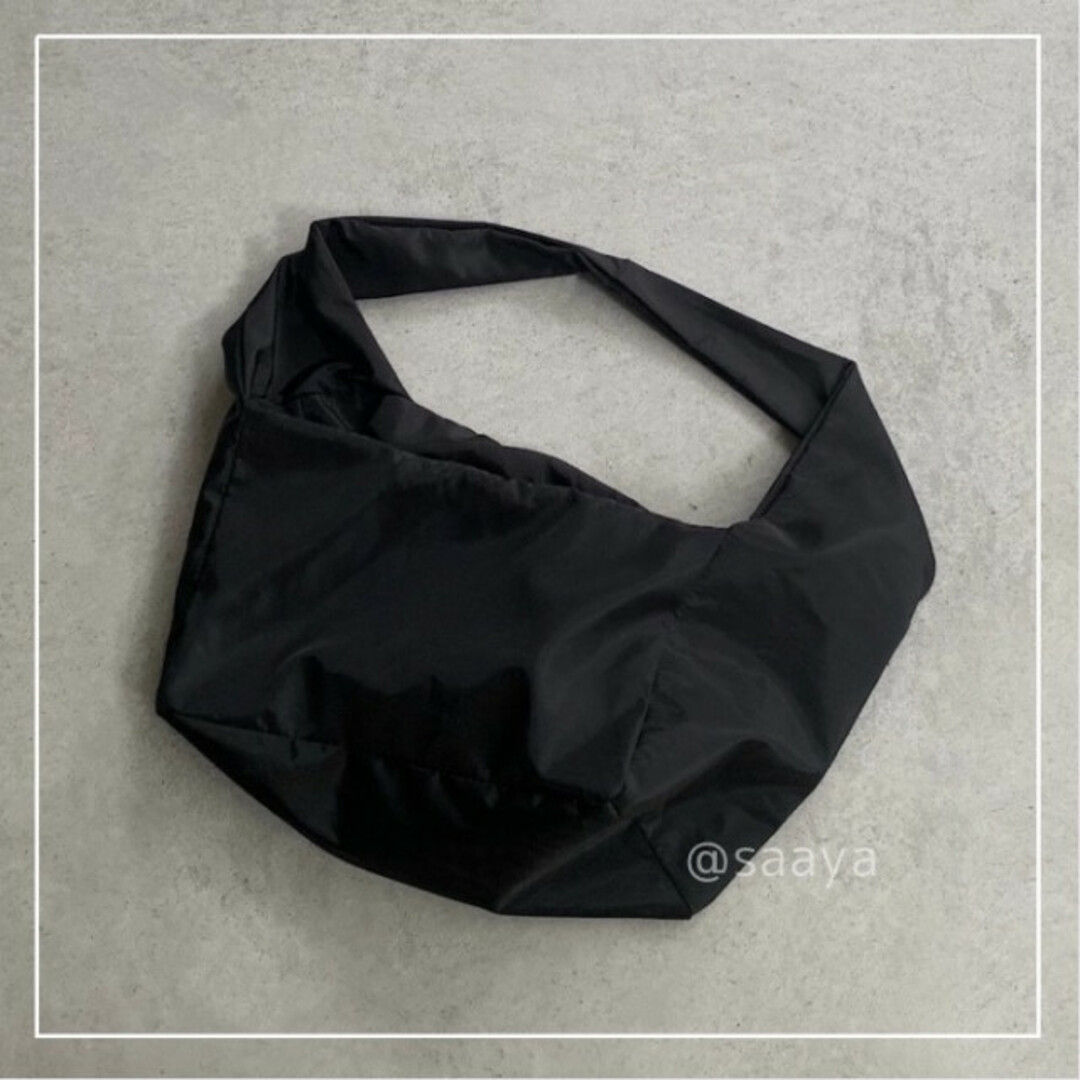 メッセンジャーショルダーバッグ 黒 レディース メンズ 無地 スポーティー 新品 レディースのバッグ(ショルダーバッグ)の商品写真