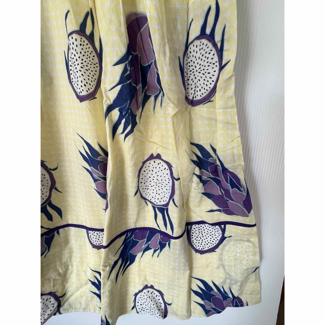 kilki　キルキー　ロングスカート　インド綿ドラゴンフルーツ柄　FREE　黄  レディースのスカート(ロングスカート)の商品写真