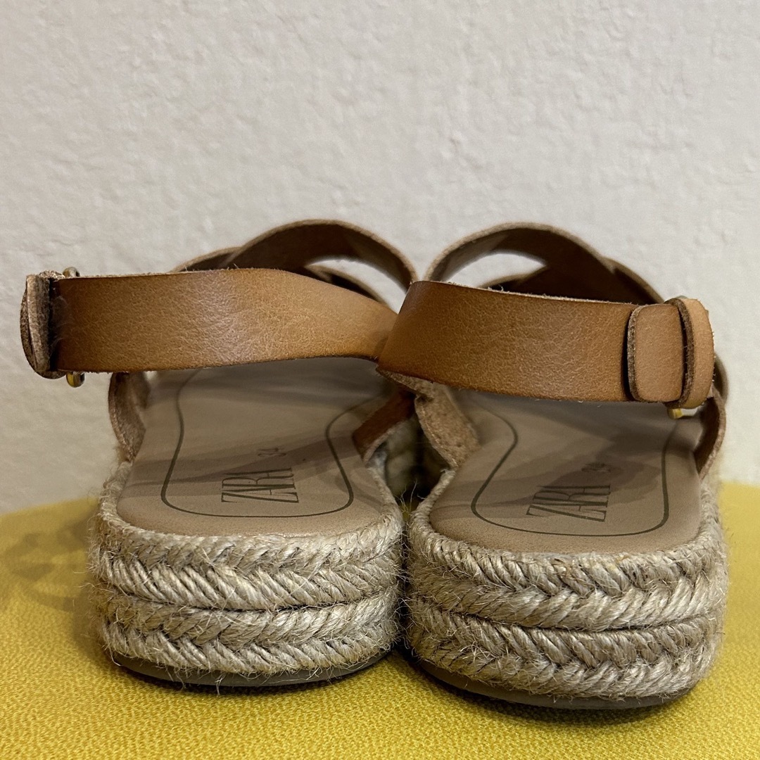 ZARA KIDS(ザラキッズ)のZARA サンダル キッズ/ベビー/マタニティのキッズ靴/シューズ(15cm~)(サンダル)の商品写真