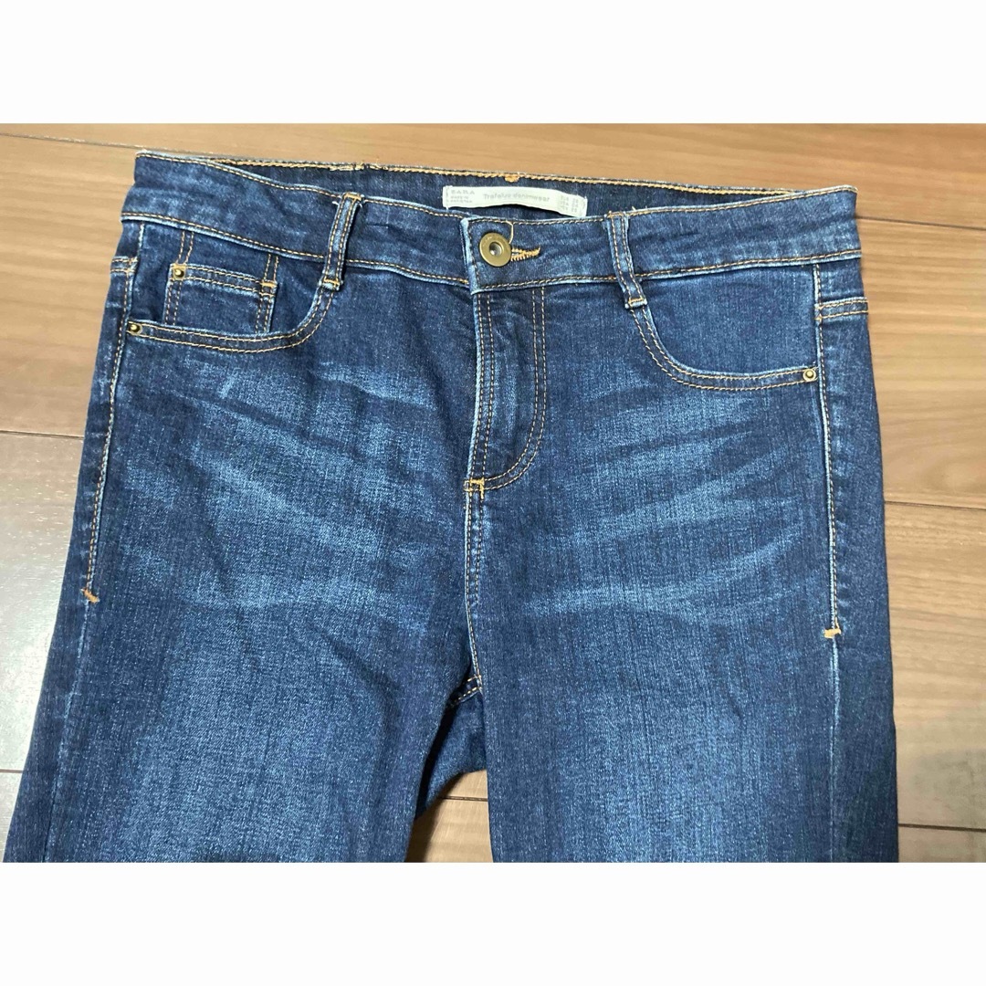 ZARA(ザラ)の【ZARA】ジーンズ レディースのパンツ(デニム/ジーンズ)の商品写真