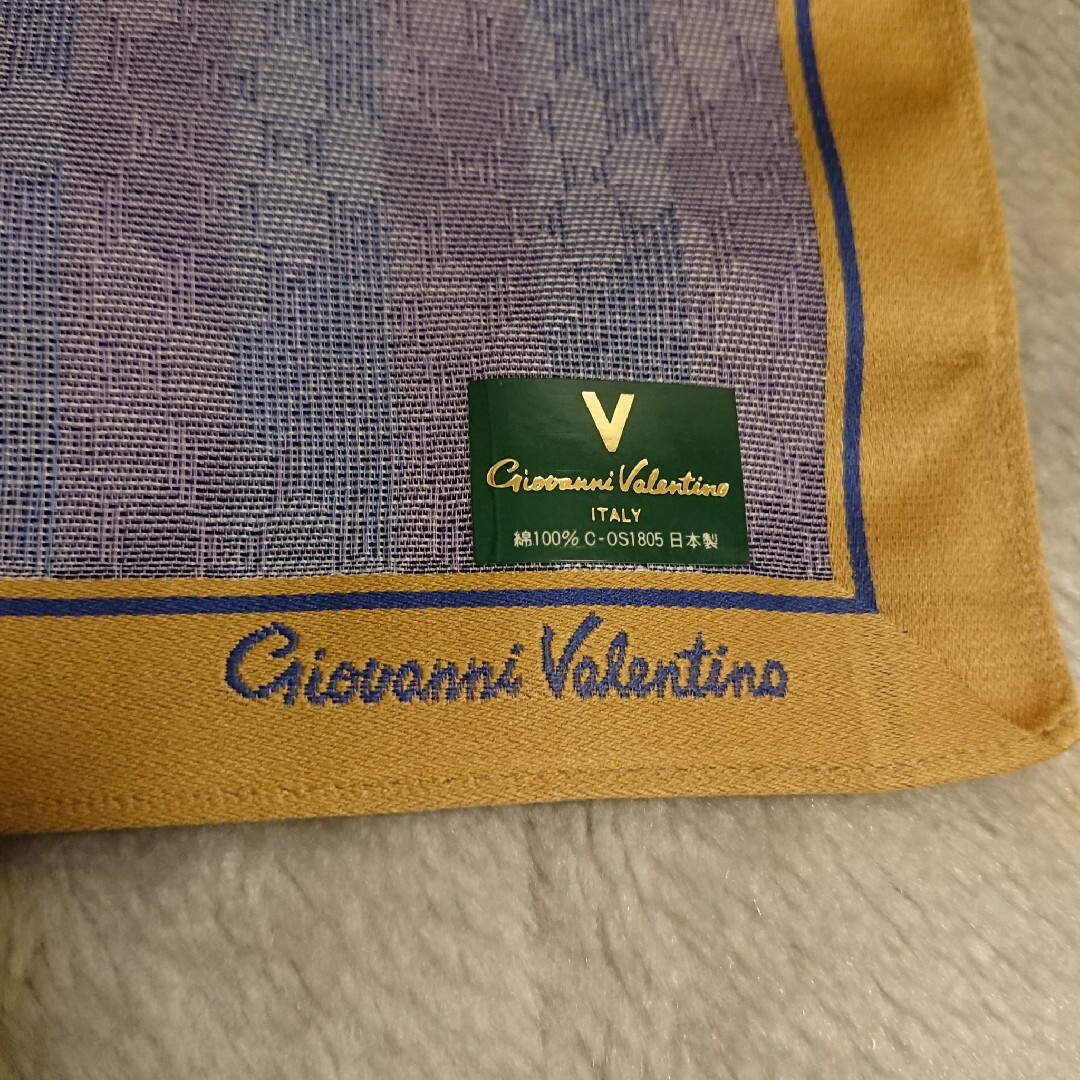 giovanni(ジョヴァンニ)のジョヴァンニヴァレンチノ  ハンカチ メンズのファッション小物(ハンカチ/ポケットチーフ)の商品写真