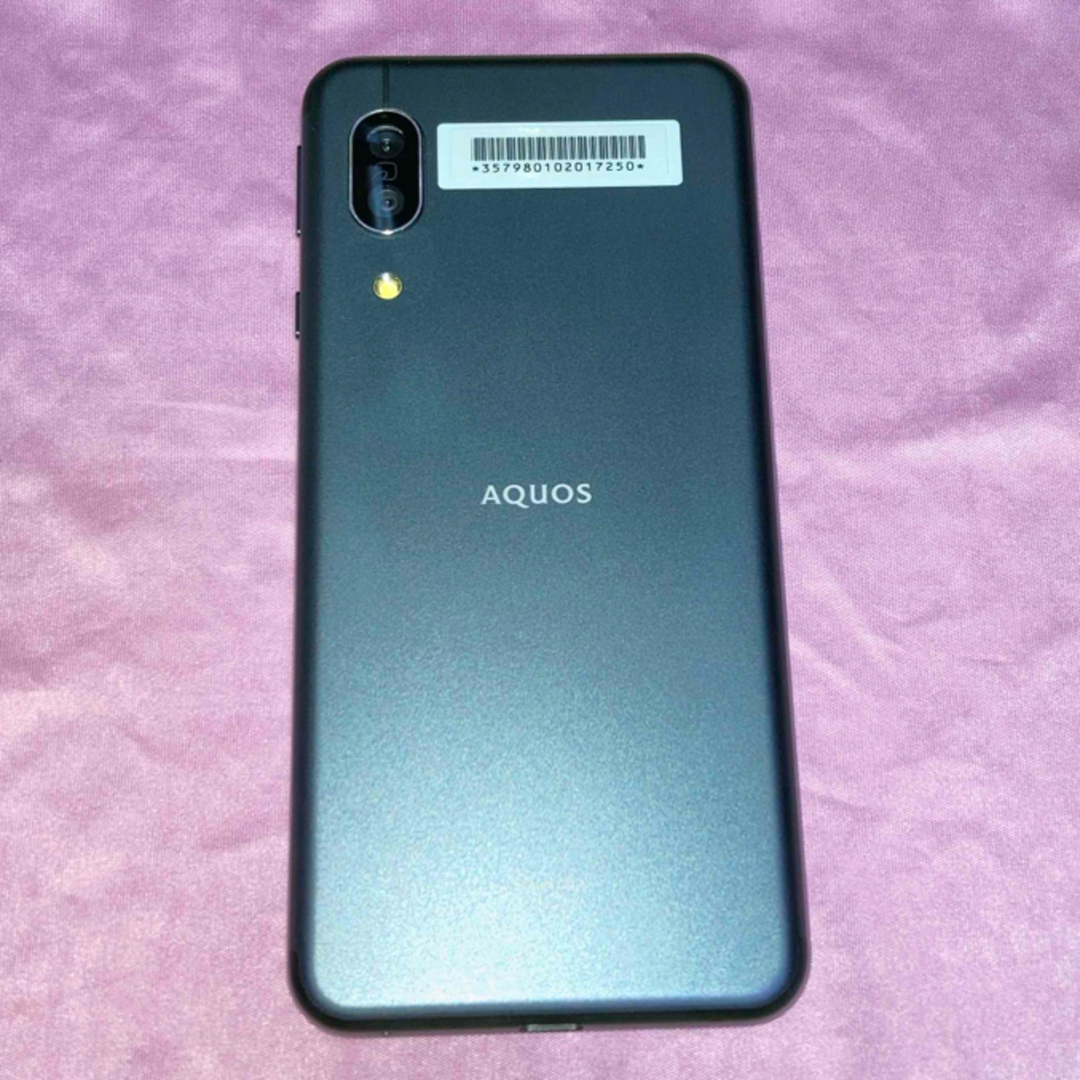 AQUOS(アクオス)のAQUOS sense3 basic SHV45 SIMフリー スマホ/家電/カメラのスマートフォン/携帯電話(スマートフォン本体)の商品写真