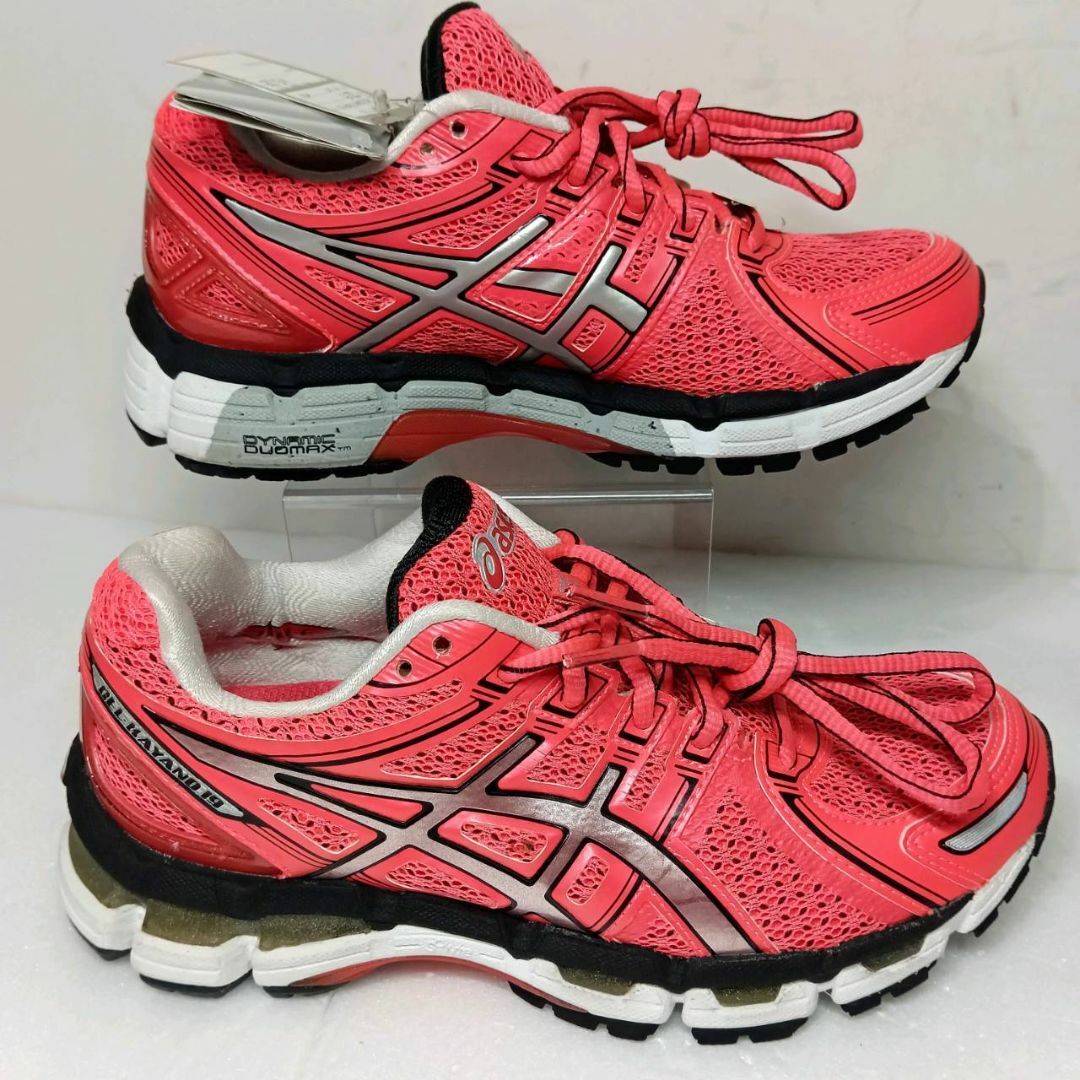 asics(アシックス)の【未使用】asics LADY GEL-KAYANO 19 WIDE ランニング スポーツ/アウトドアのランニング(シューズ)の商品写真