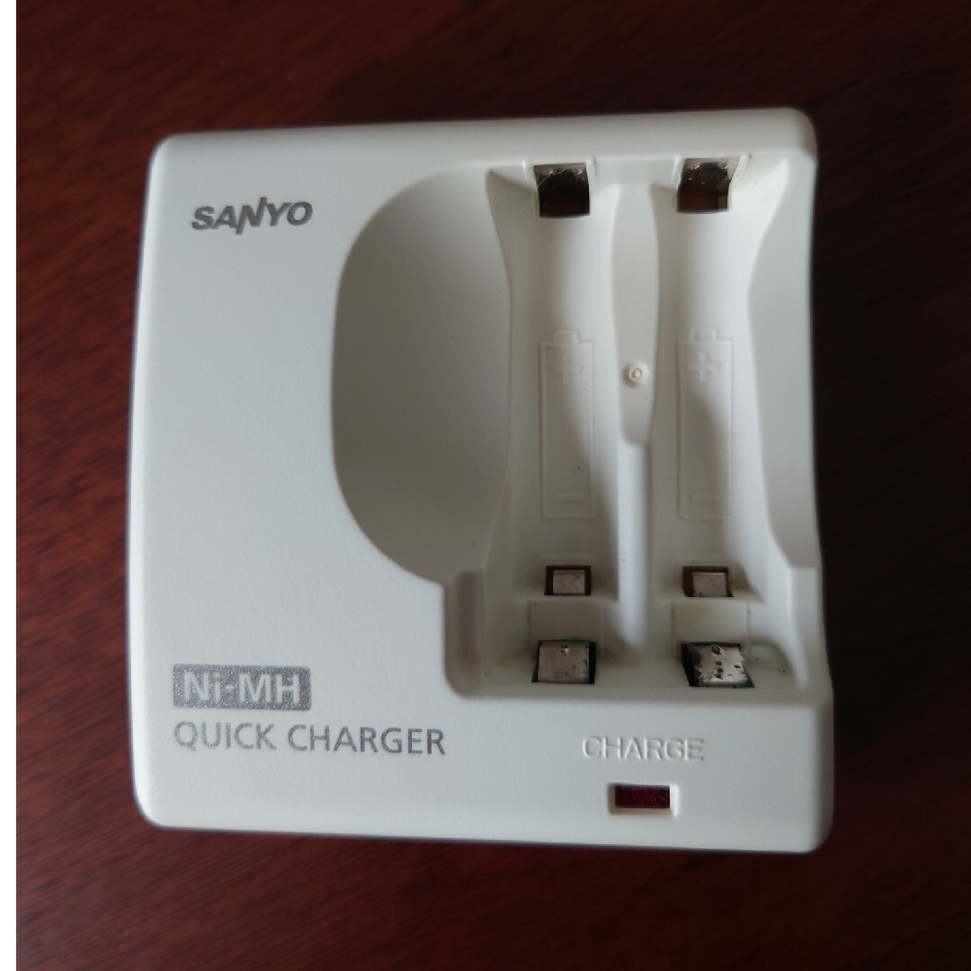 SANYO(サンヨー)のSANYO　急速充電器　NC-MDR02 スマホ/家電/カメラの生活家電(その他)の商品写真