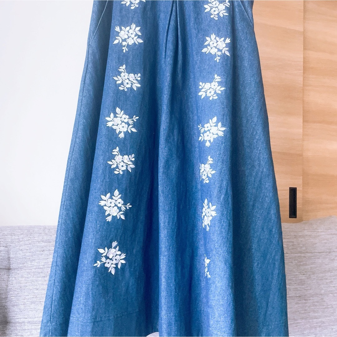 Chesty - デニム刺繍ジャンパースカートの通販 by imas|チェス Chesty - デニム刺繍ジャンパースカートの通販 by imas|チェス
