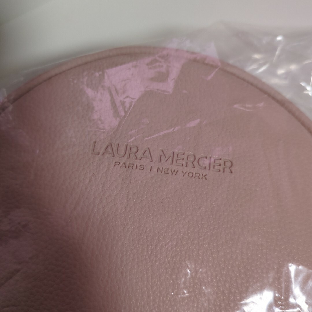 laura mercier(ローラメルシエ)のローラメルシエ フェイスパウダー キャビアスティック ノベルティ サンプル レディースのファッション小物(ポーチ)の商品写真