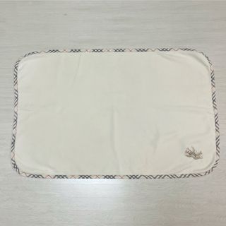 バーバリー膝掛けおくるみburberryタオルケットブランケット毛布チルドレン