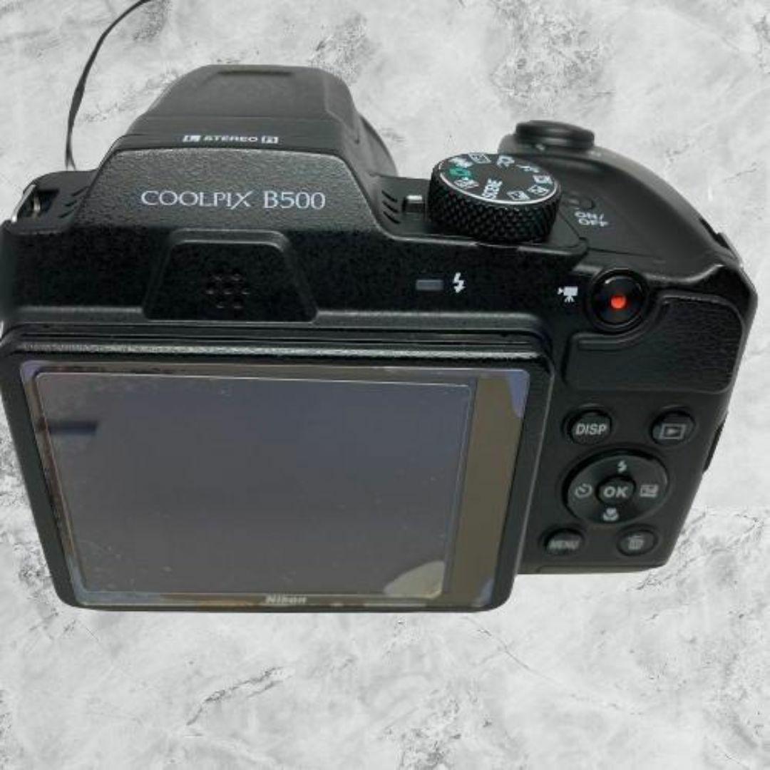 Nikon(ニコン)のNikon デジタルカメラ COOLPIX B500 ブラック 単三乾電池付 スマホ/家電/カメラのカメラ(コンパクトデジタルカメラ)の商品写真