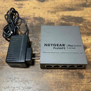 NETGEAR Pro SAFE Plus Switch GS105E(PC周辺機器)