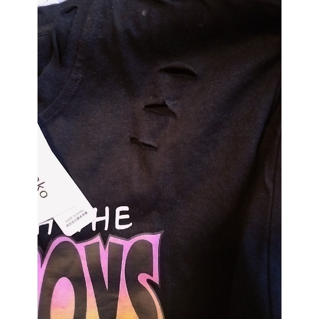 Zoe Jenko(ゾエジェンコ)の【新品】綿100％ グラフィティデザイン半袖Tシャツ　Zoe Jenko レディースのトップス(Tシャツ(半袖/袖なし))の商品写真