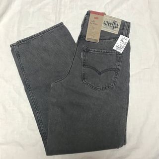 リーバイス(Levi's)の新品 リーバイス シルバータブ バギー デニム 94 灰色 綿(デニム/ジーンズ)