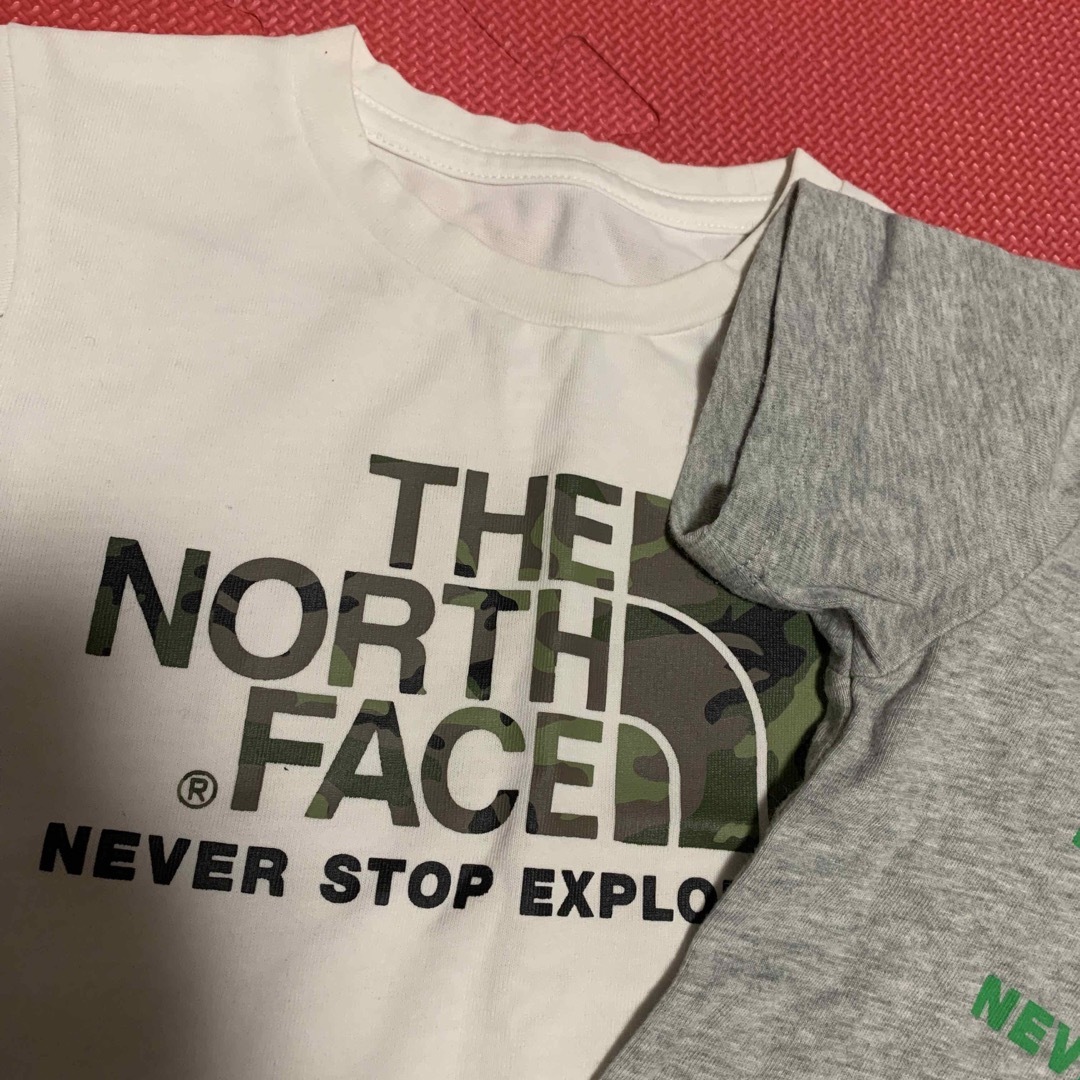 THE NORTH FACE(ザノースフェイス)のノースフェイス　半袖Ｔシャツ　110   2枚セット キッズ/ベビー/マタニティのキッズ服男の子用(90cm~)(Tシャツ/カットソー)の商品写真