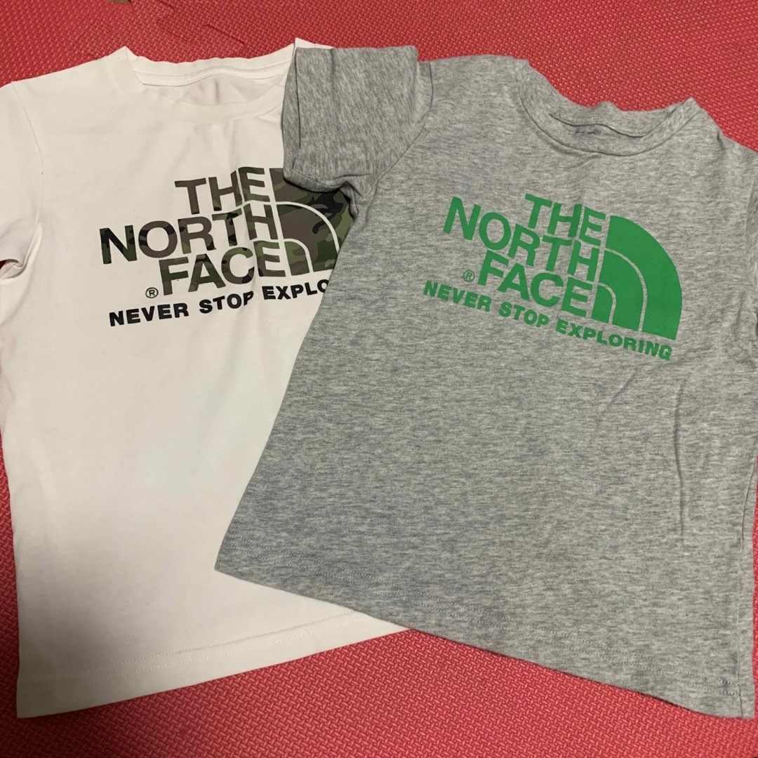 THE NORTH FACE(ザノースフェイス)のノースフェイス　半袖Ｔシャツ　110   2枚セット キッズ/ベビー/マタニティのキッズ服男の子用(90cm~)(Tシャツ/カットソー)の商品写真