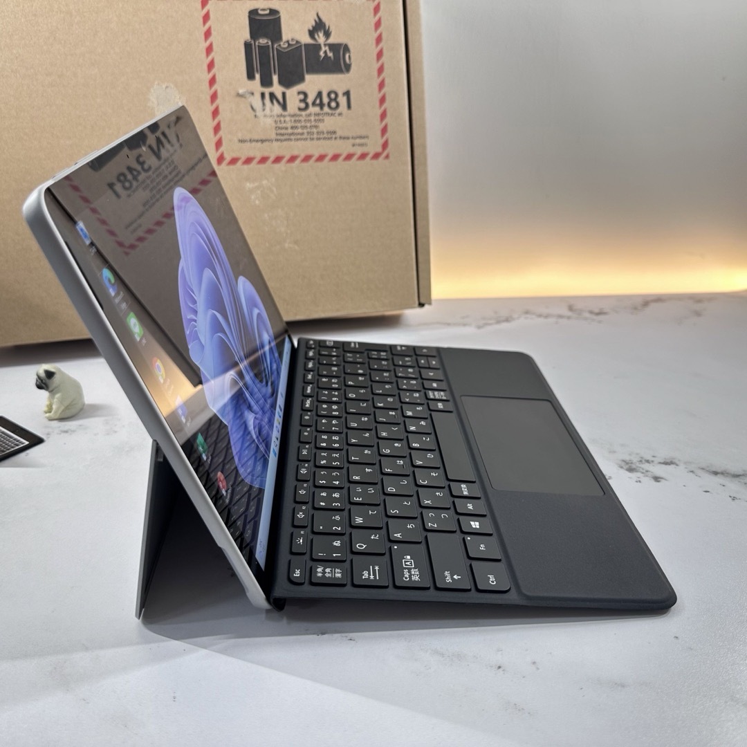 Microsoft(マイクロソフト)の【超美品】　Surface Go3 i3/8/SSD128 Office2021 スマホ/家電/カメラのPC/タブレット(タブレット)の商品写真