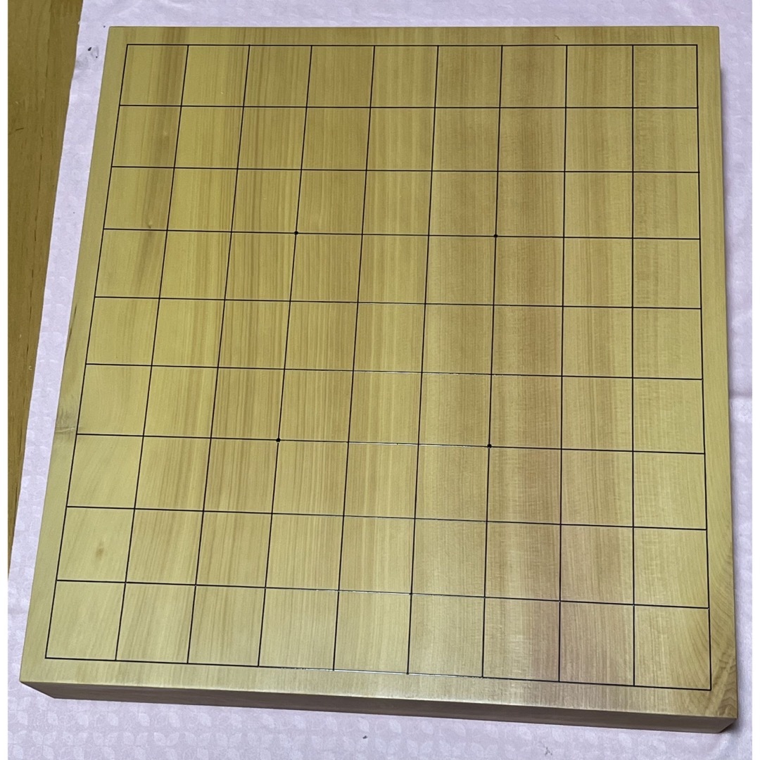 本榧(国産)将棋盤2寸(58.5㎜)1枚板　未使用 エンタメ/ホビーのテーブルゲーム/ホビー(囲碁/将棋)の商品写真