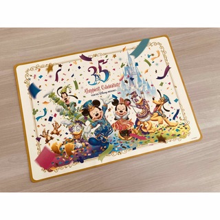 ディズニー(Disney)の【希少なレアモノ】ディズニーリゾート35周年記念のペーパーランチョンマット(その他)