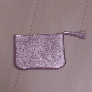 本革　豚革　ポーチ　日本製　国産豚革　メタリックカラー　ピンク　小物入れ　財布(ポーチ)